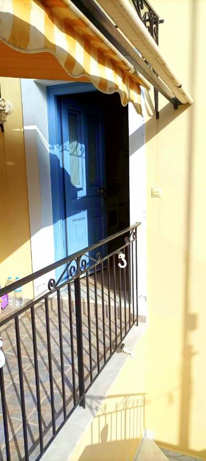Lourantos Bayside Apartments Vathy  Exterior foto